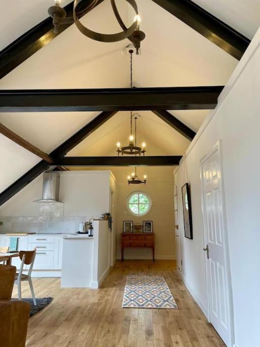 Apartamento The Coach House Harthill Exterior foto