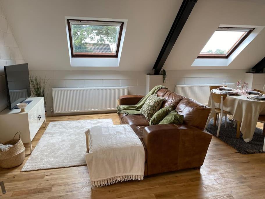 Apartamento The Coach House Harthill Exterior foto